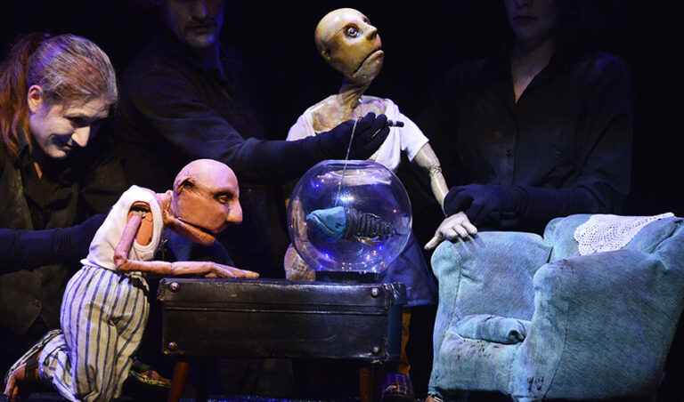 Marionetas y el Belén de los Clicks en el Fernán Gómez