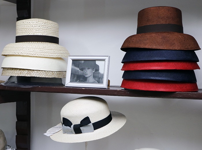 sombreros 002 - Tiendas de Madrid donde encontrar los mejores sombreros para este verano