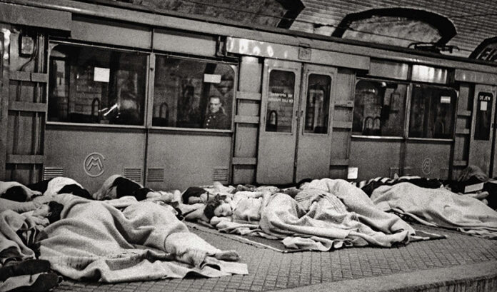 Fotografía de Madrid. Metro Guerra Civil.