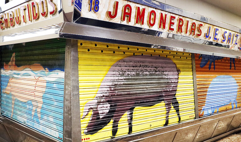 Pinta Malasaña Grafiti Madrid Mercado Mostenses