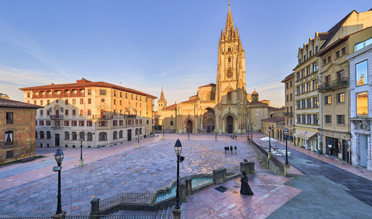 Viaje Madrid Oviedo España