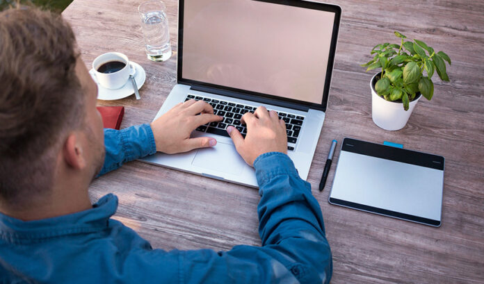 Zyro web designer 01. SLIDEok