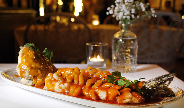 Restaurante MÍTIKO Año Nuevo Chino Planes Madrid