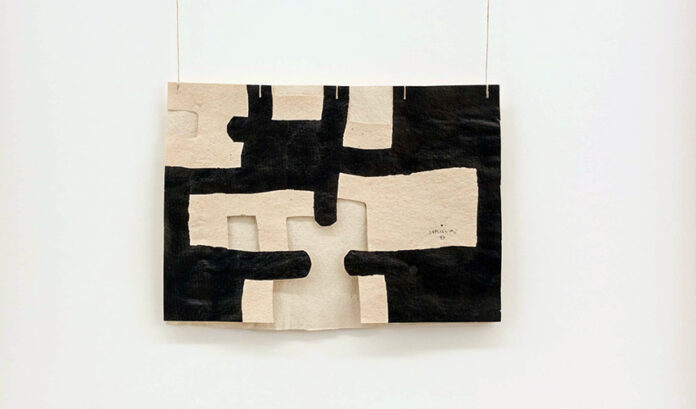 expo chillida 8 feb Enrique Llamas. Galeria Guillermo de Osma SLIDEok Eduardo Chillida Gravitaciones Exposición Galeria Guillermo de Osma planes Madrid