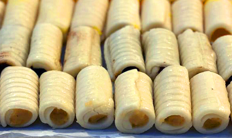 1 noviembre - dia de todos los santos huesos de santo
