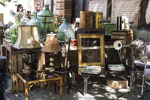 brocante. mercadillo vintage Mercado de Motores Madrid 