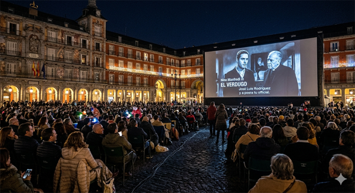 cine en la plaza mayor de Madrid